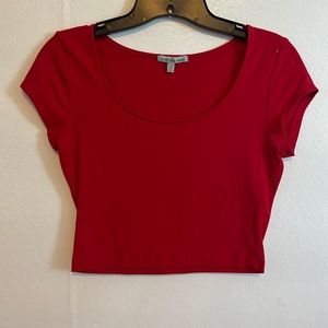 Scoop neck crop top
